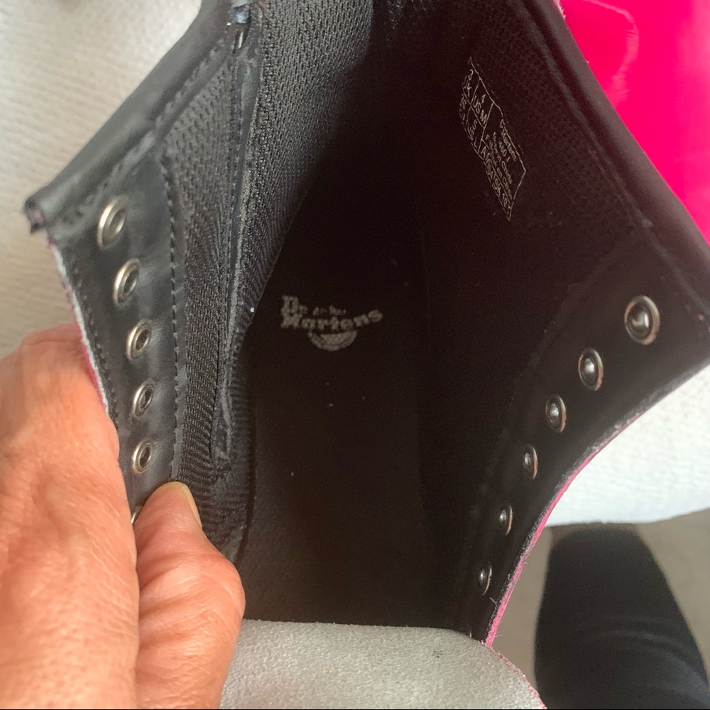 Dr. Martens boots - Picture 5 of 10